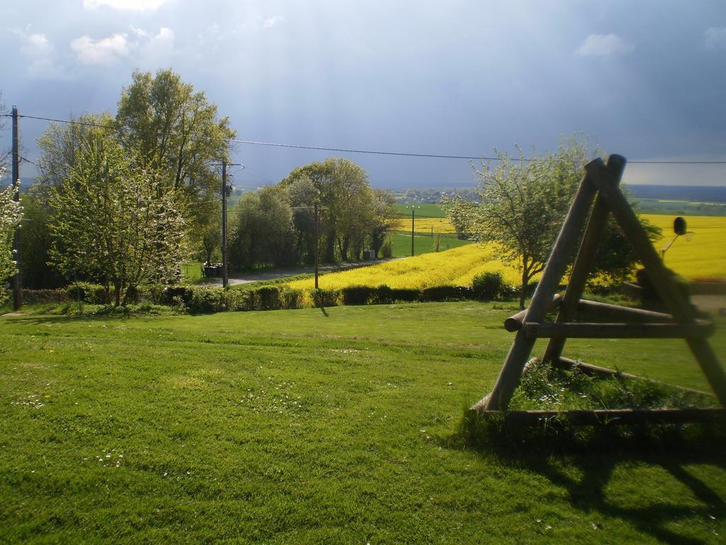 Camping Le Bois Jahan Brunelles Exterior photo