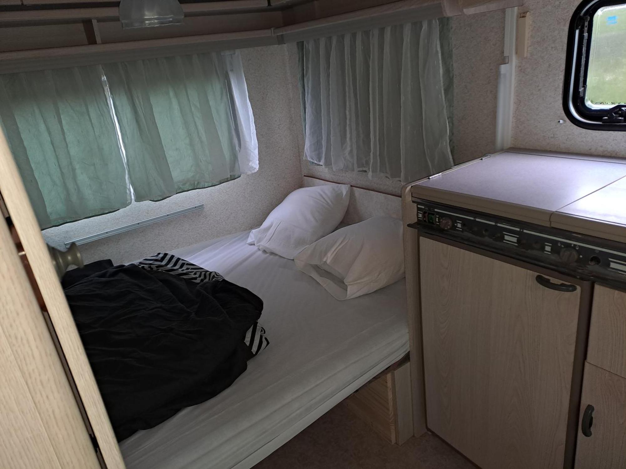 Camping Le Bois Jahan Brunelles Exterior photo