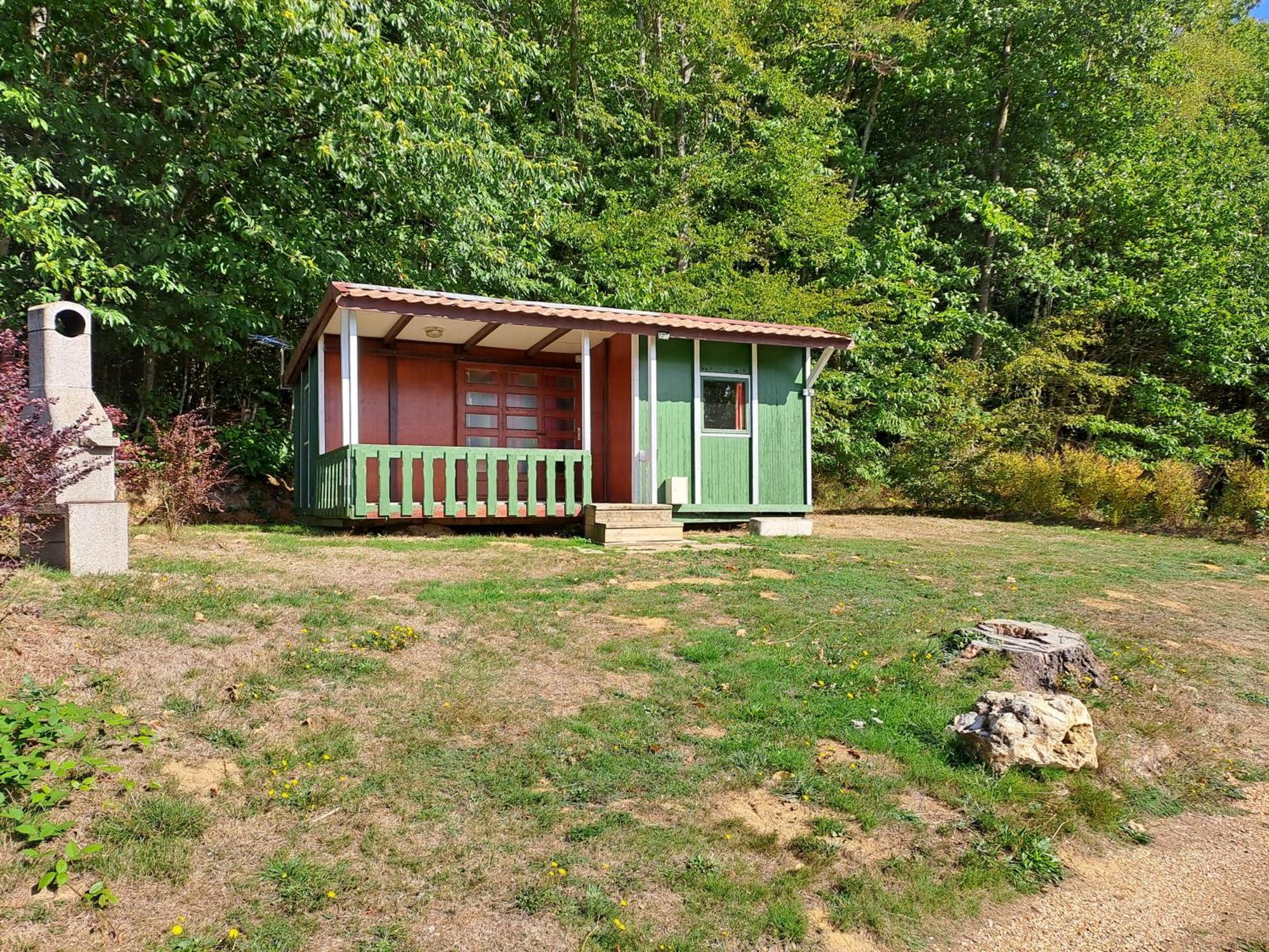 Camping Le Bois Jahan Brunelles Exterior photo